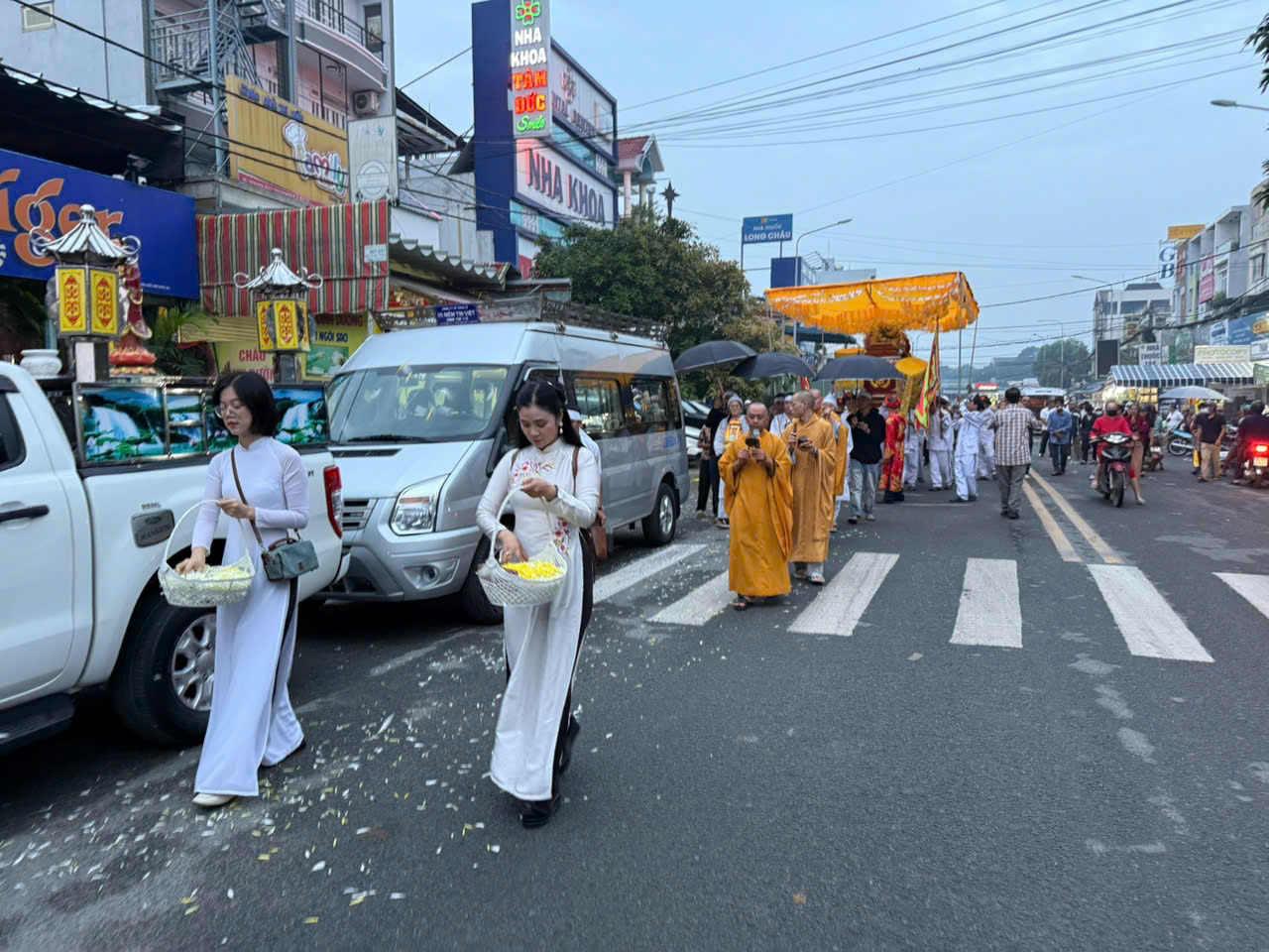 Nghi thức Phật giáo trang nghiêm