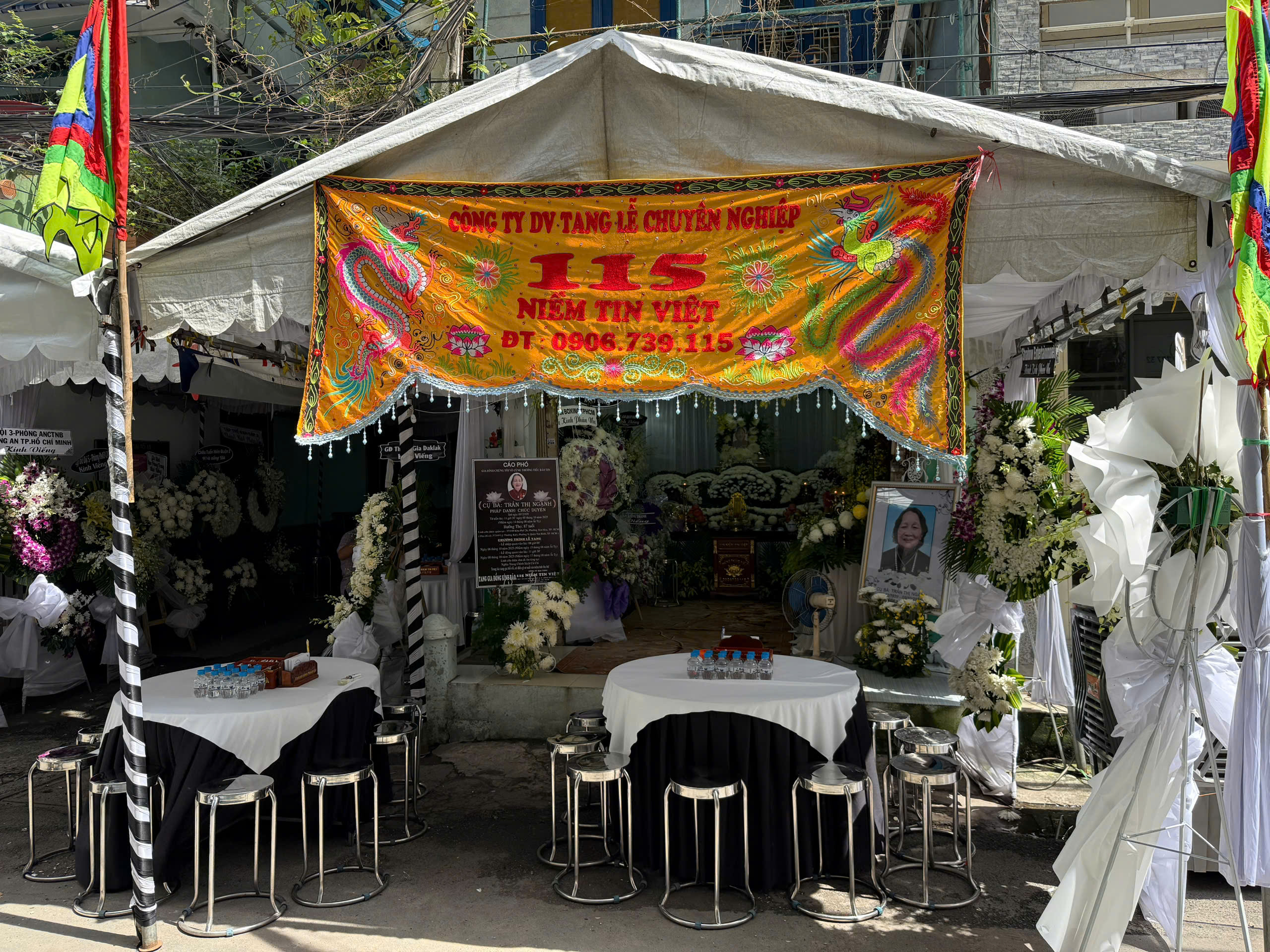 Rạp và bàn ghế sự kiện