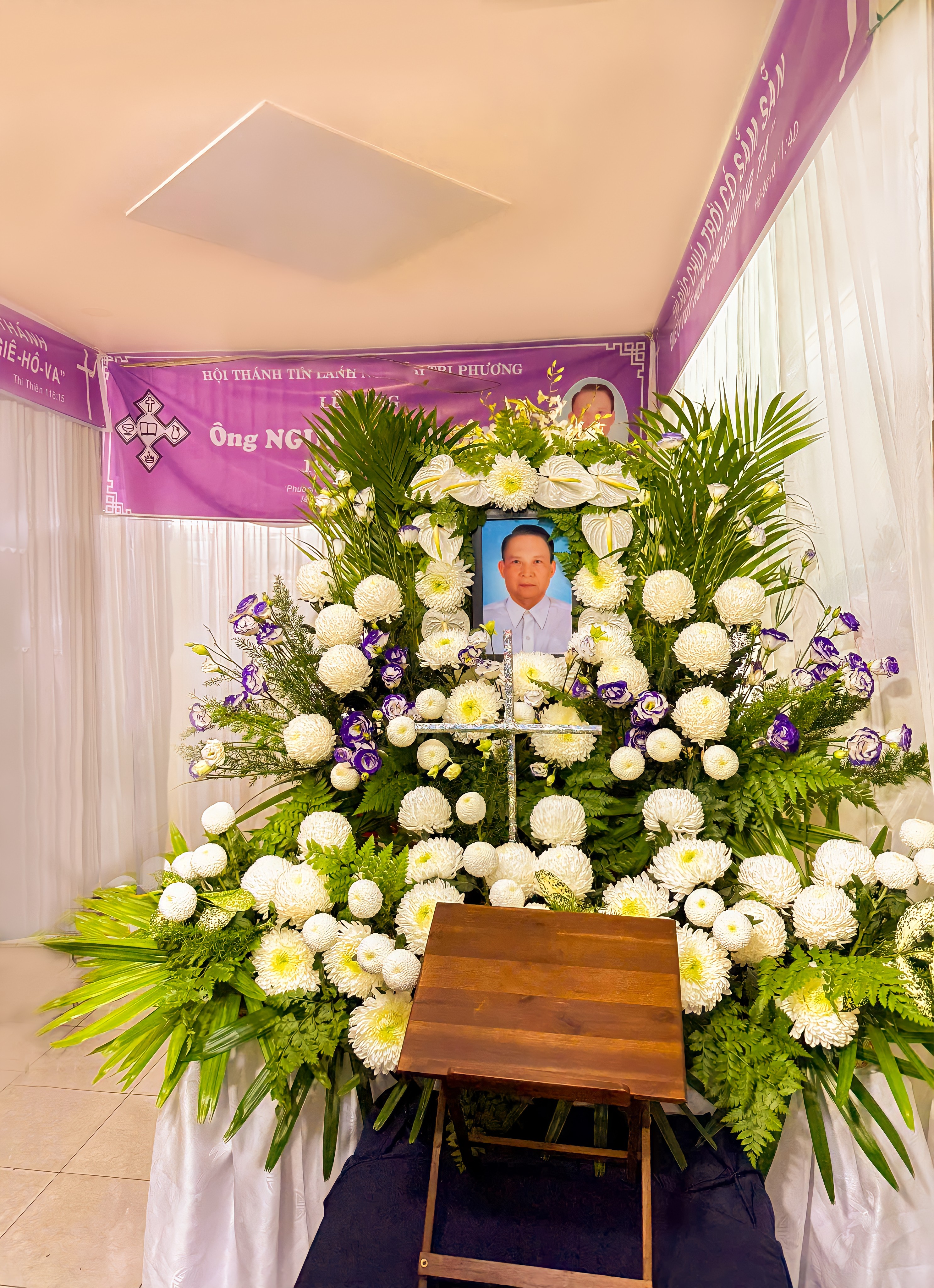 Không gian tang lễ Tin Lành