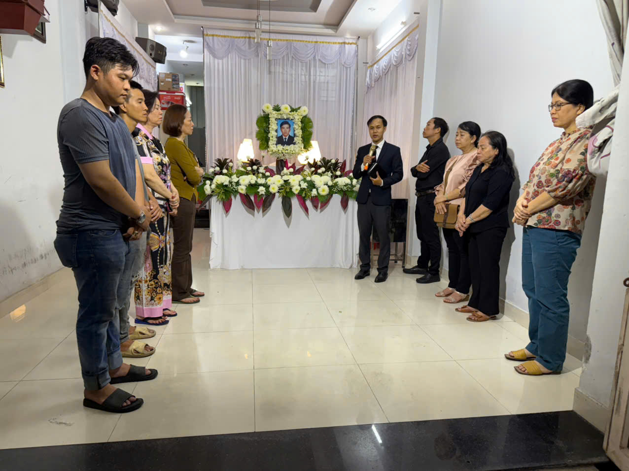 Tang lễ thực tế